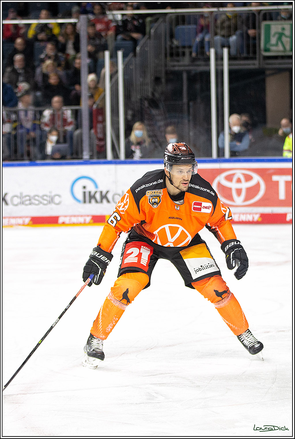 PENNY DEL; Koelner Haie- Fishtown Pinguins Bremerhaven; Koeln, 25.11.2021